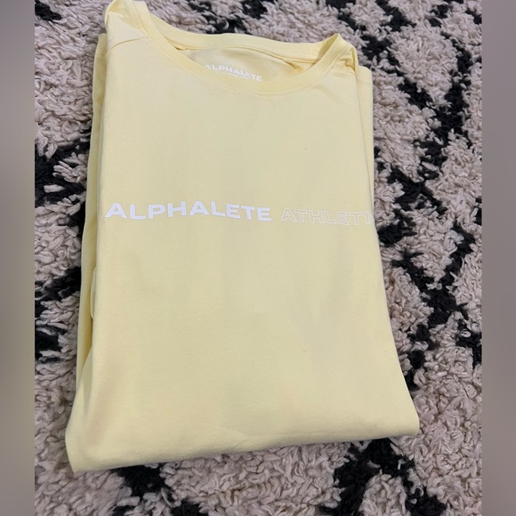 Men’s Alphalete active wear long sleeve shirt size L - Picture 2 of 5